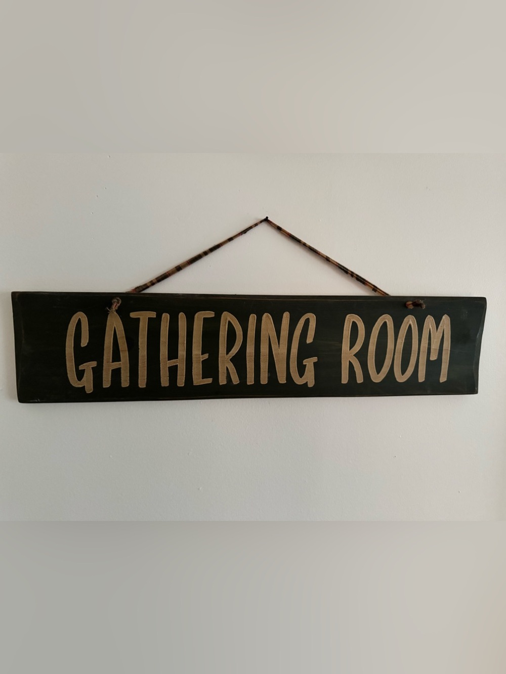 Prim Farmhouse Wooden 'Gathering Room' Wall Sign